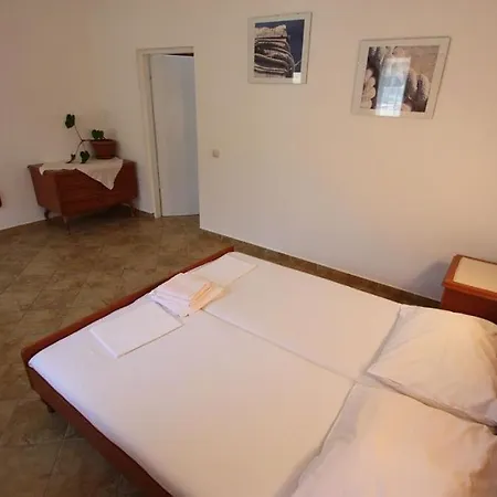 Apartment In Crikvenica With One-Bedroom 3 Exterior photo