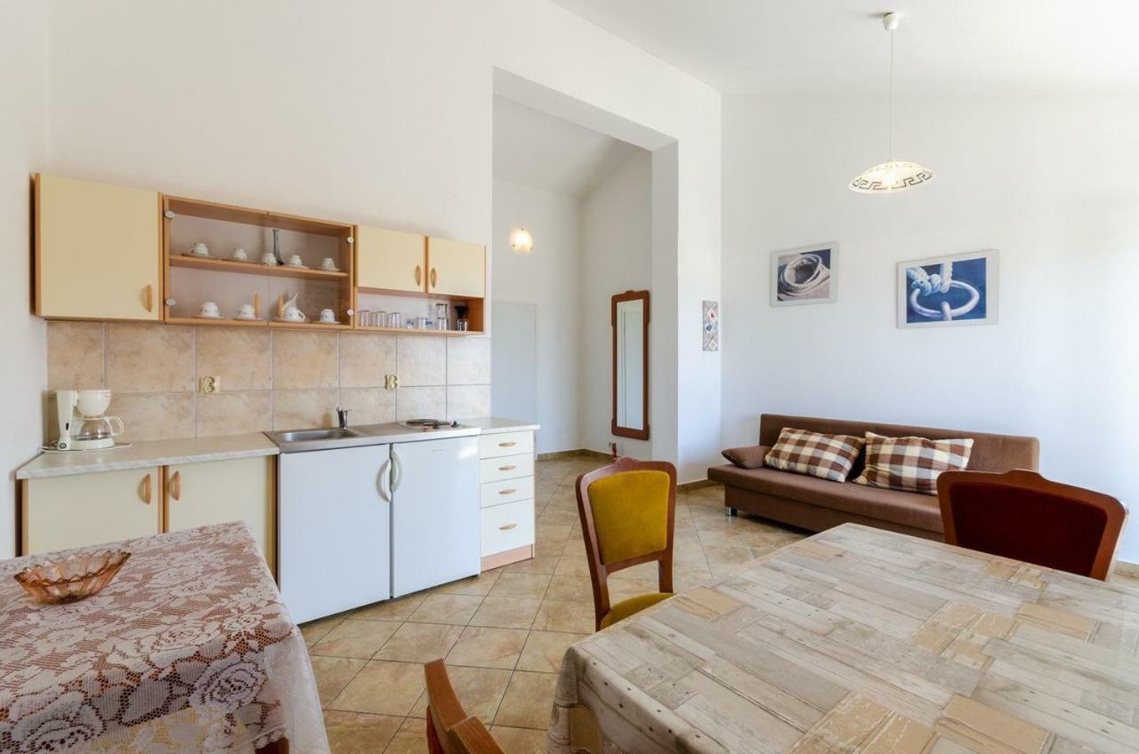 In Crikvenica With One-bedroom 3 *